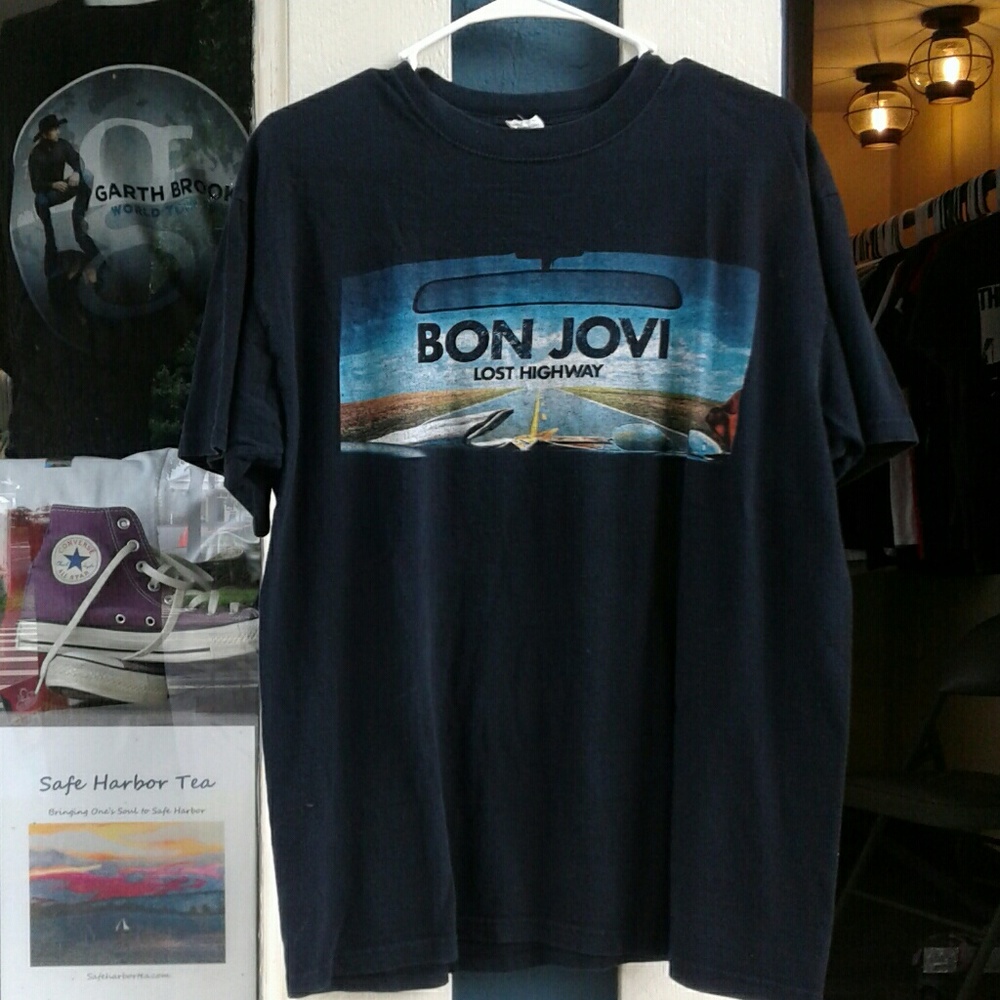 Bon Jovi t shirt